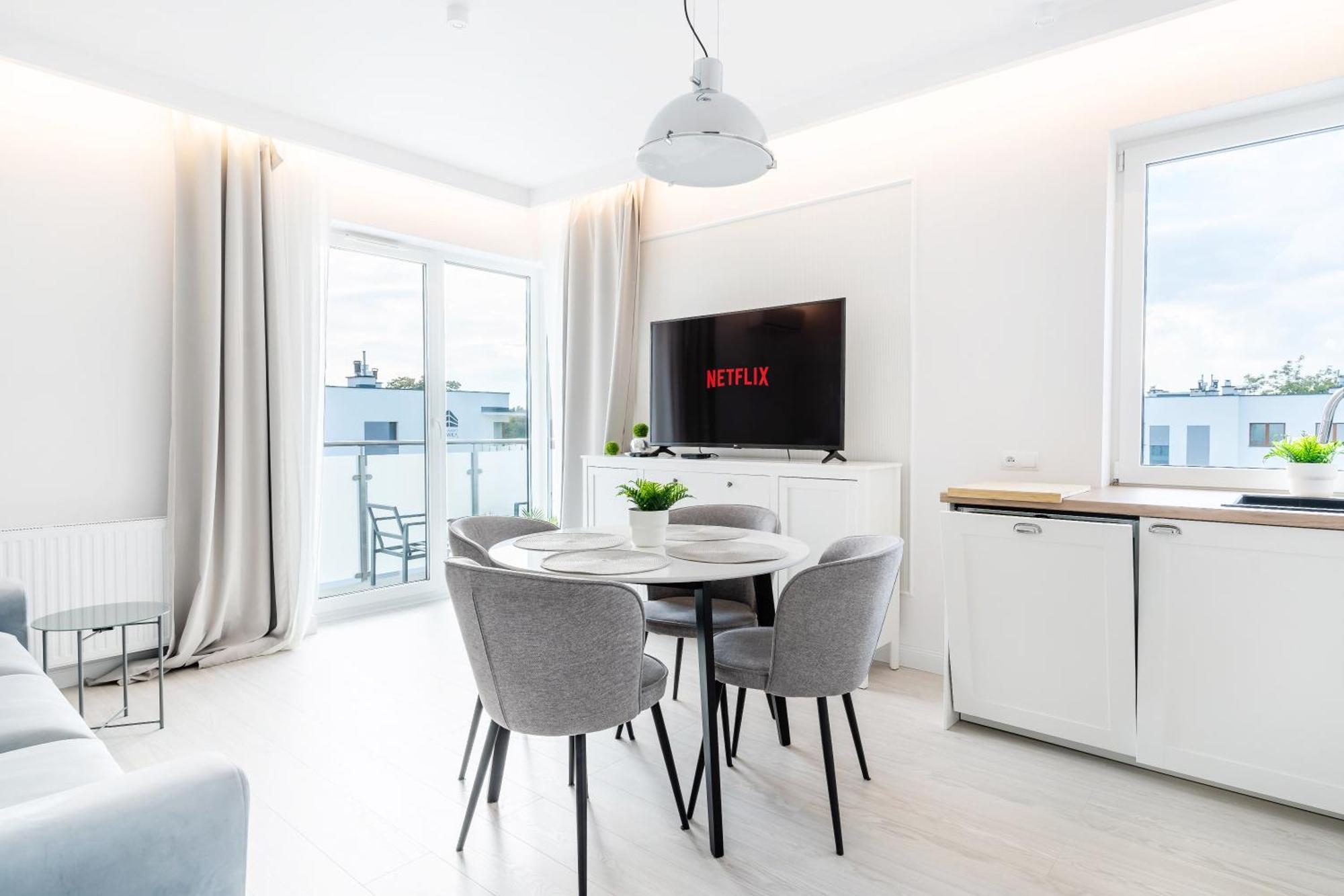 Belle View - 3Pok, Nawet 5 Lozek, Piekny Widok Na Rzeke, Tv55" Z Netflix I Max, Parking, Winda Apartment Ilawa Exterior photo