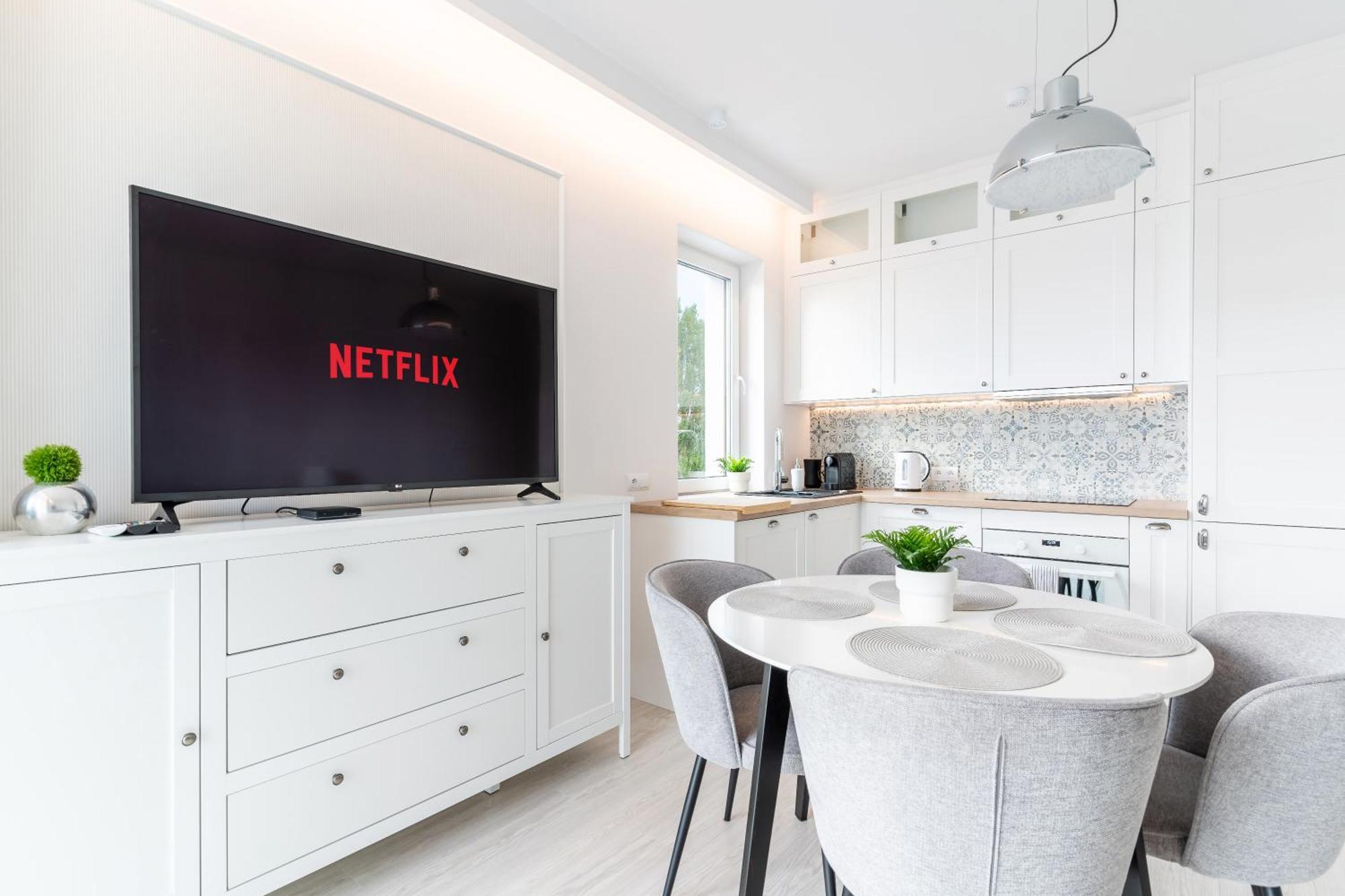 Belle View - 3Pok, Nawet 5 Lozek, Piekny Widok Na Rzeke, Tv55" Z Netflix I Max, Parking, Winda Apartment Ilawa Exterior photo